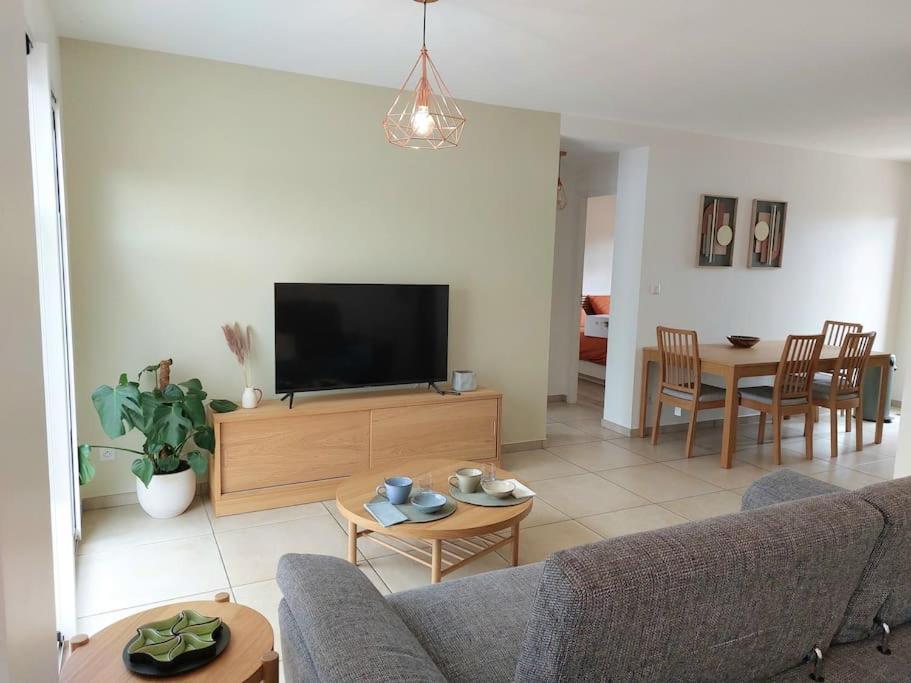 Апартаменты T3 Climatise, Parking Et Jardin Quartier Des Marots A Коломье Экстерьер фото